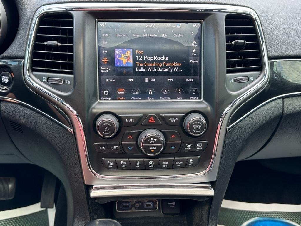 used 2018 Jeep Grand Cherokee car, priced at $17,855