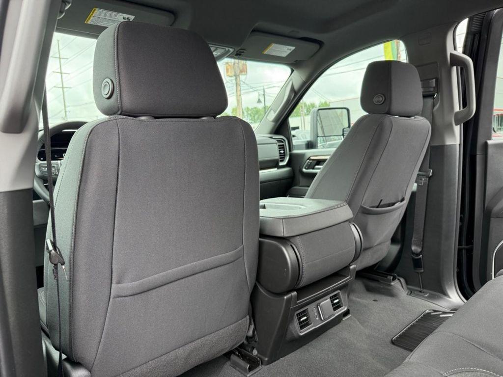 used 2025 GMC Sierra 2500 car, priced at $58,900