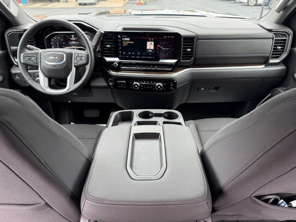 used 2025 GMC Sierra 2500 car, priced at $58,900