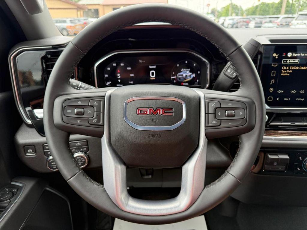 used 2025 GMC Sierra 2500 car, priced at $58,900