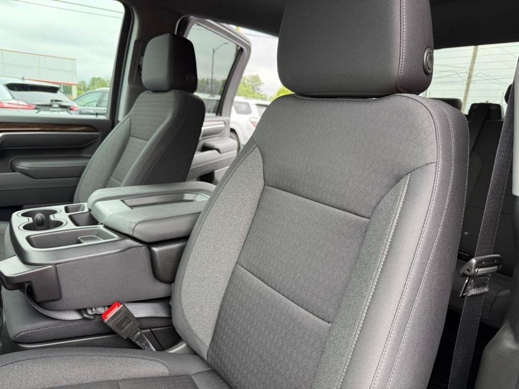 used 2025 GMC Sierra 2500 car, priced at $58,900