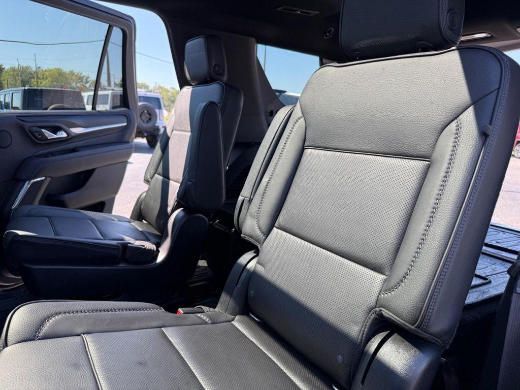 used 2021 GMC Yukon car, priced at $49,880