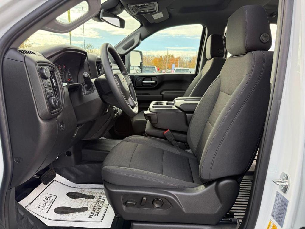 used 2025 Chevrolet Silverado 2500 car, priced at $51,880