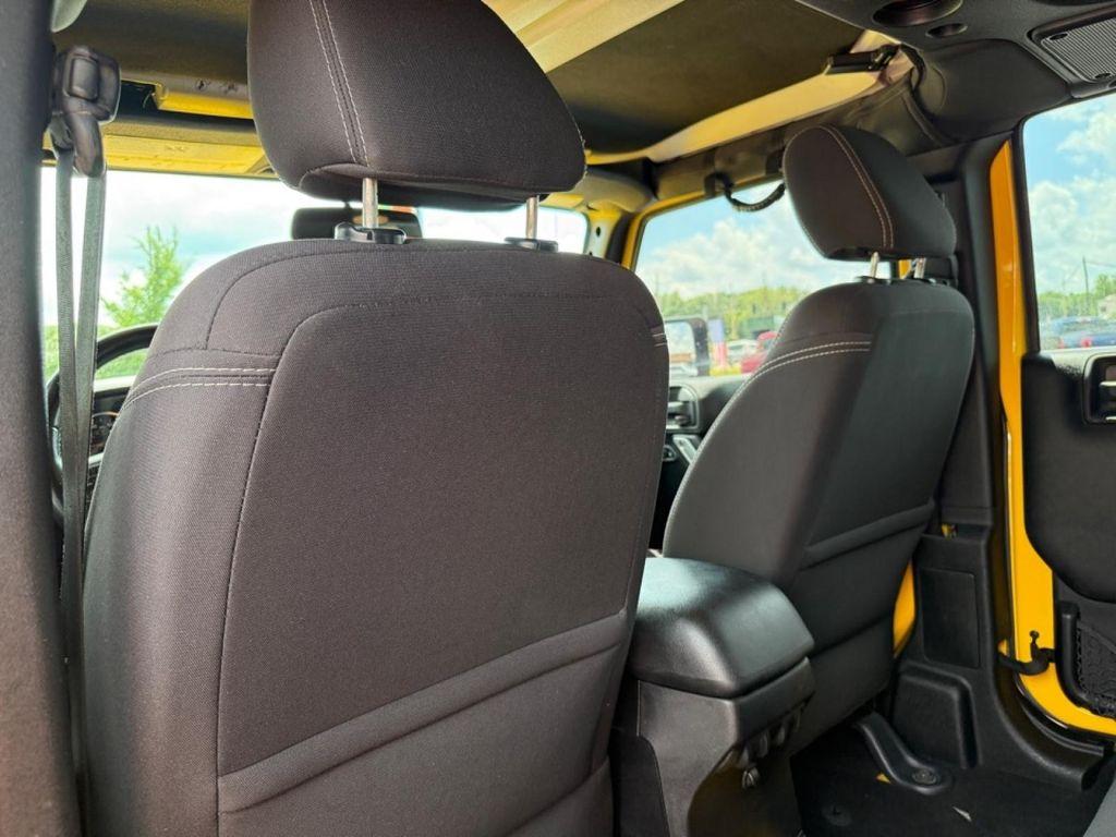 used 2015 Jeep Wrangler Unlimited car, priced at $17,900
