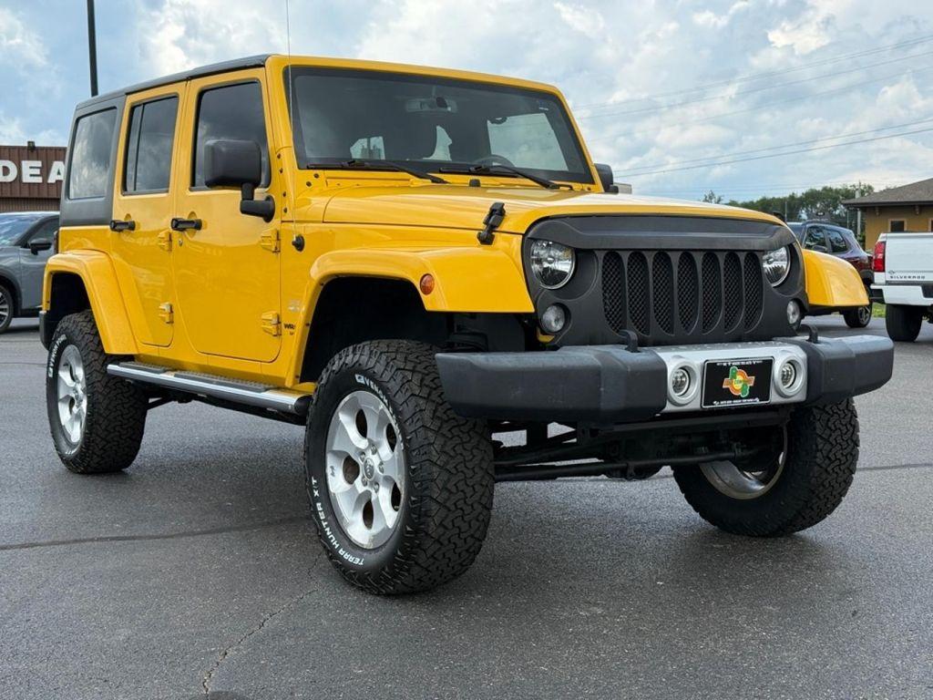used 2015 Jeep Wrangler Unlimited car, priced at $17,900