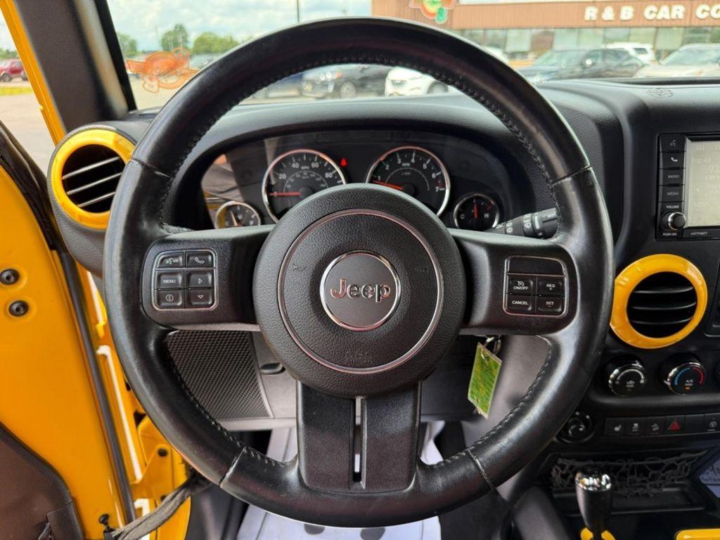 used 2015 Jeep Wrangler Unlimited car, priced at $17,900