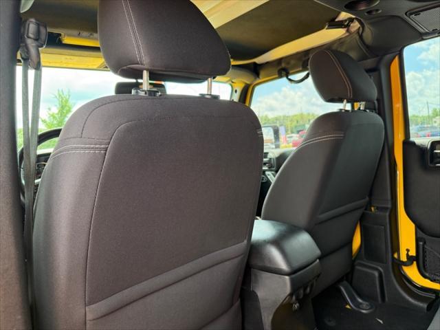 used 2015 Jeep Wrangler Unlimited car, priced at $17,900