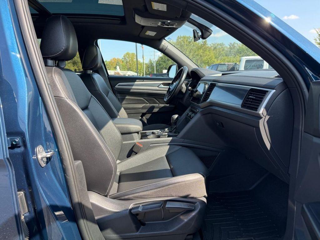 used 2020 Volkswagen Atlas Cross Sport car, priced at $21,455