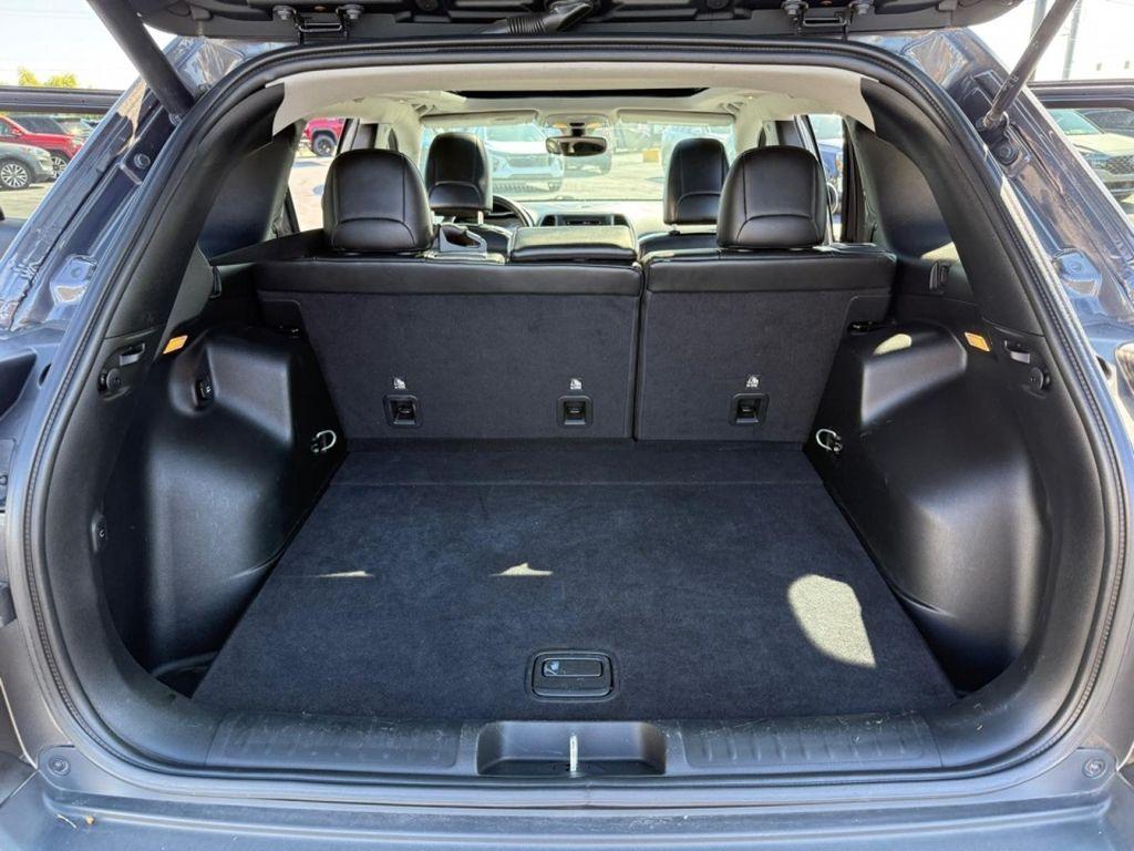 used 2019 Jeep Cherokee car, priced at $16,995