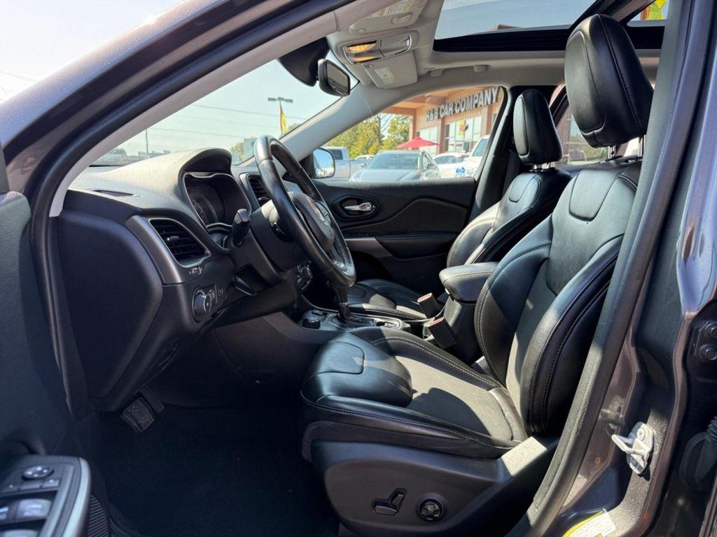 used 2019 Jeep Cherokee car, priced at $16,995