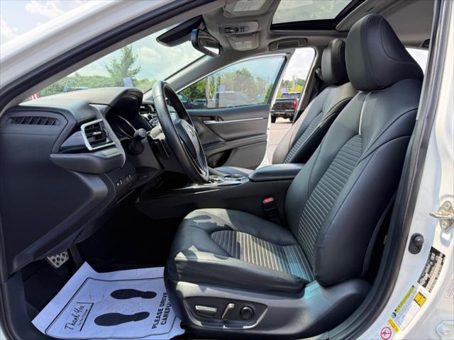 used 2018 Toyota Camry Hybrid car, priced at $18,355