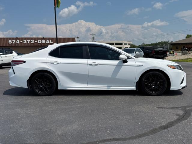 used 2018 Toyota Camry Hybrid car, priced at $18,355