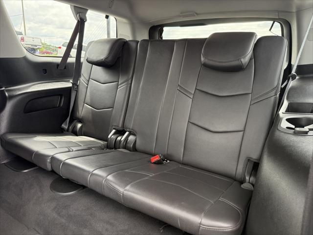 used 2019 Cadillac Escalade ESV car, priced at $32,985