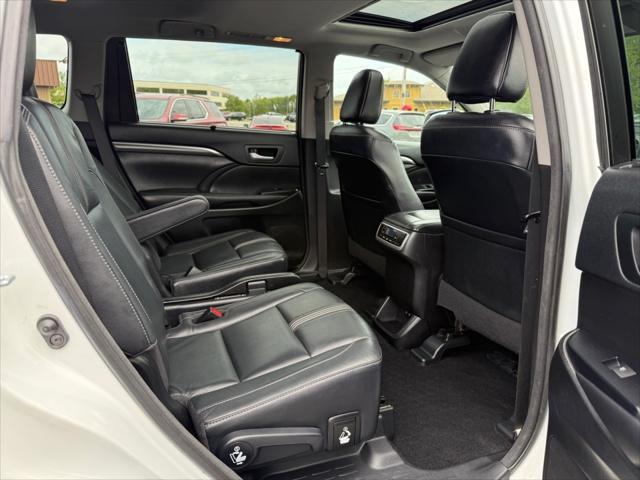 used 2017 Toyota Highlander car, priced at $22,980
