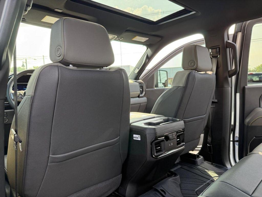 used 2025 Chevrolet Silverado 2500 car, priced at $79,988