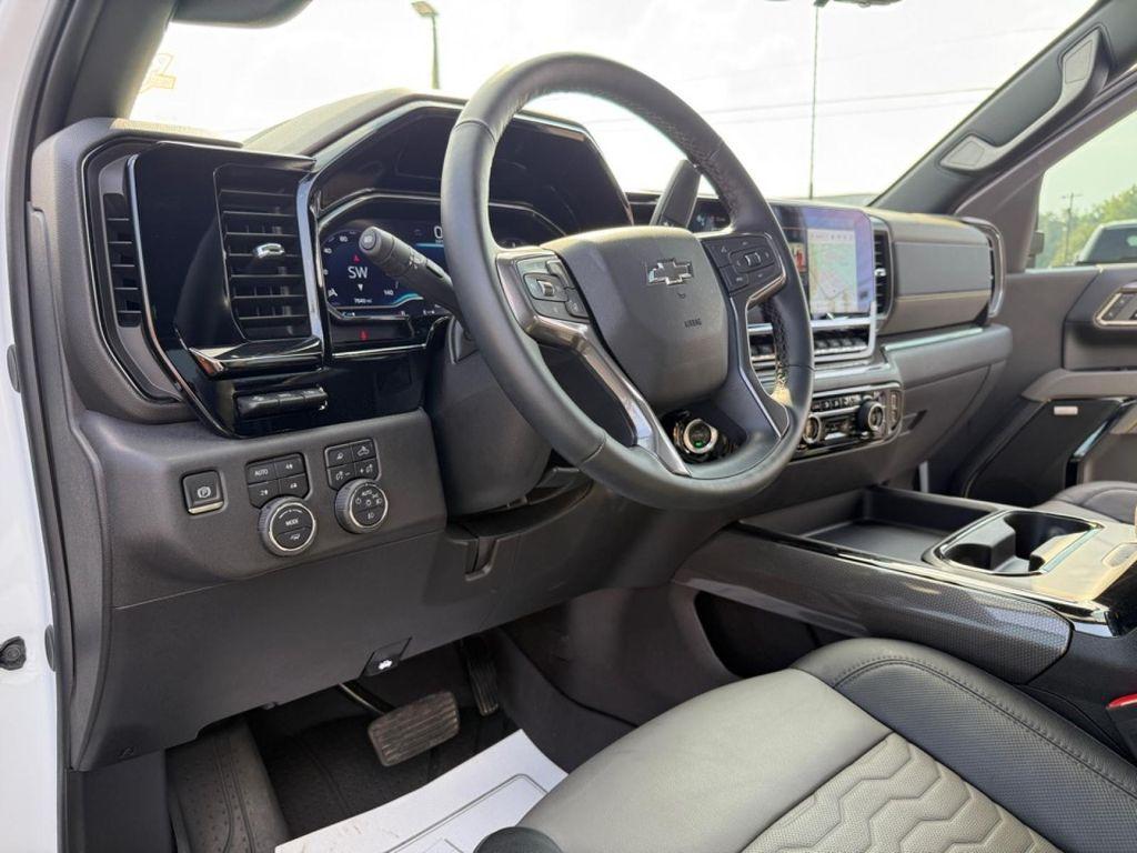 used 2025 Chevrolet Silverado 2500 car, priced at $79,988