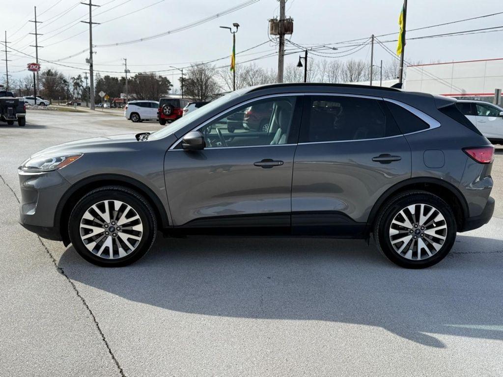used 2022 Ford Escape car, priced at $21,995