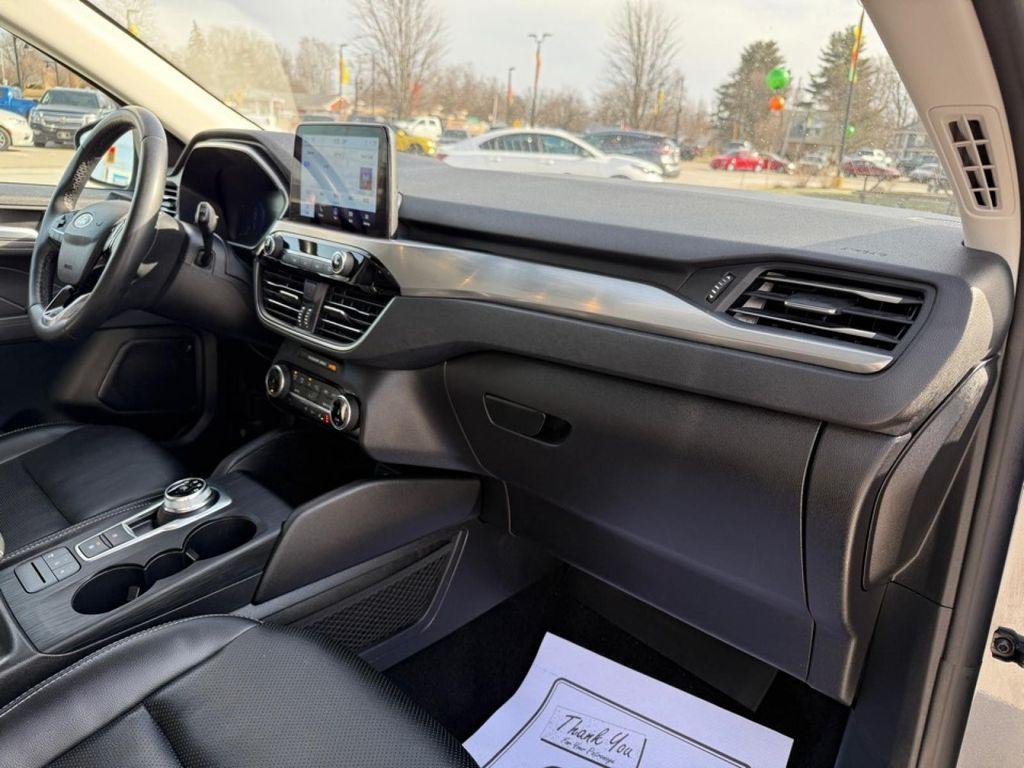 used 2022 Ford Escape car, priced at $21,995