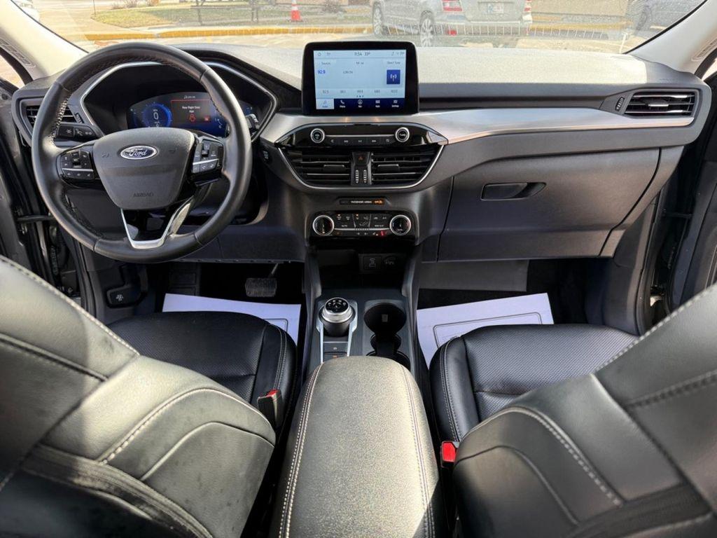 used 2022 Ford Escape car, priced at $21,995