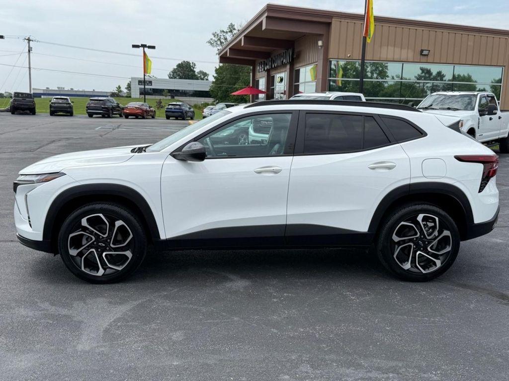 used 2024 Chevrolet Trax car, priced at $23,881