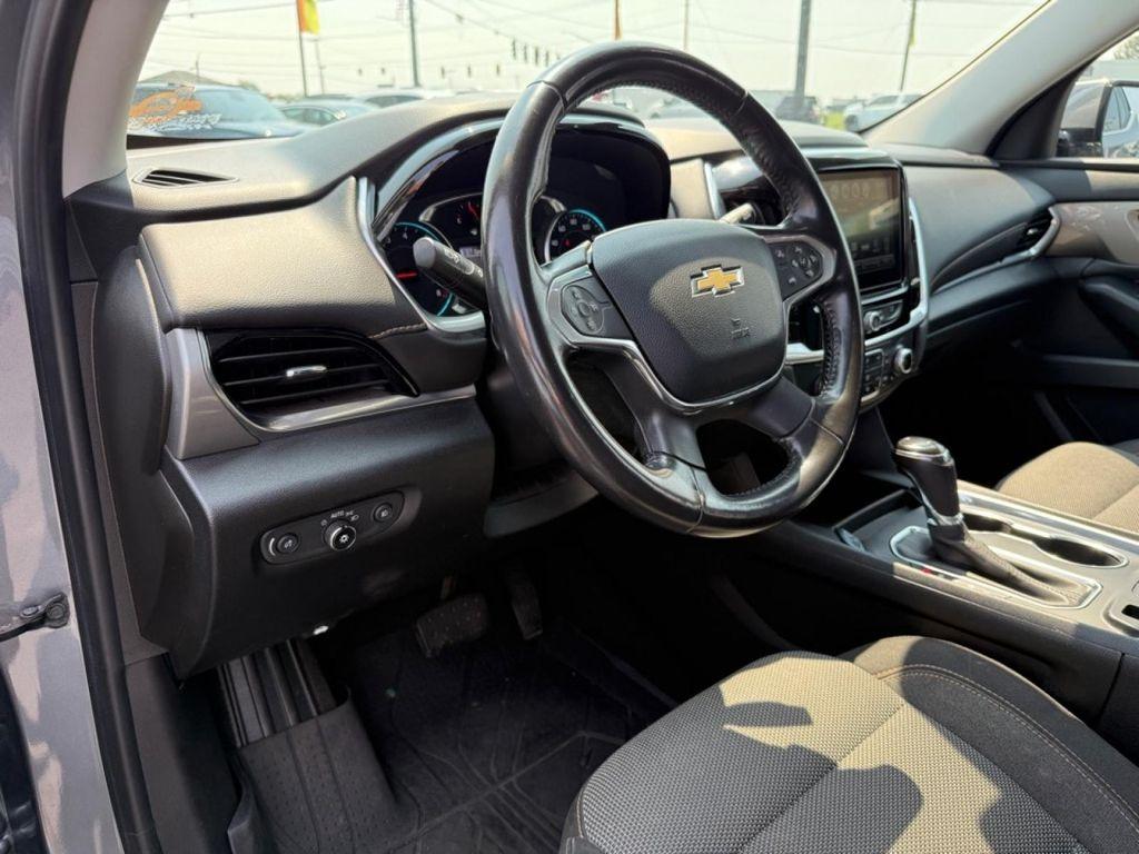 used 2019 Chevrolet Traverse car, priced at $16,425