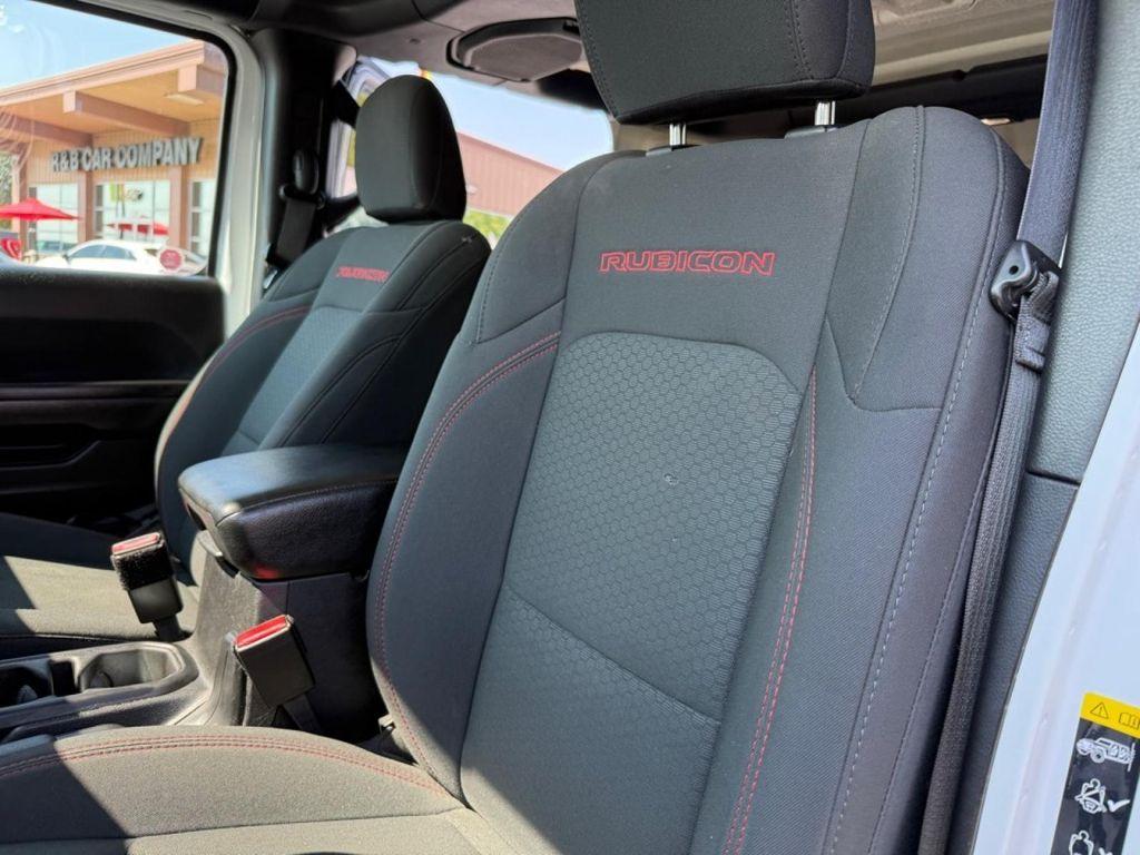 used 2021 Jeep Wrangler Unlimited car, priced at $38,880