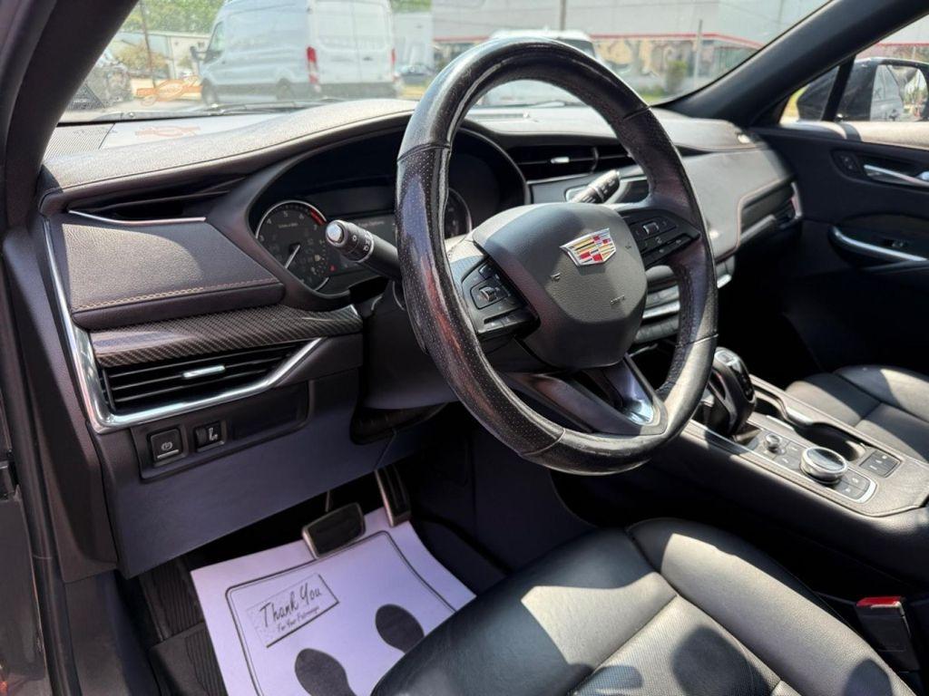used 2019 Cadillac XT4 car, priced at $20,435