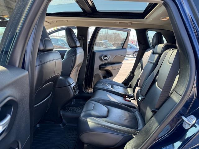 used 2015 Jeep Cherokee car, priced at $15,995