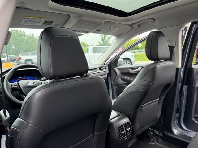 used 2022 Ford Escape car, priced at $25,680