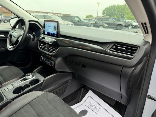 used 2022 Ford Escape car, priced at $25,680