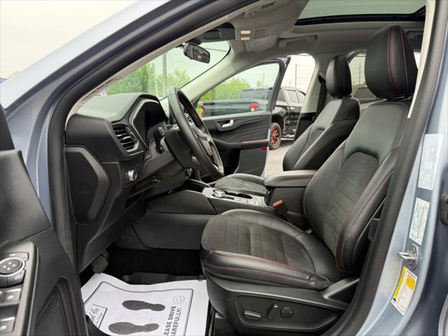 used 2022 Ford Escape car, priced at $25,680