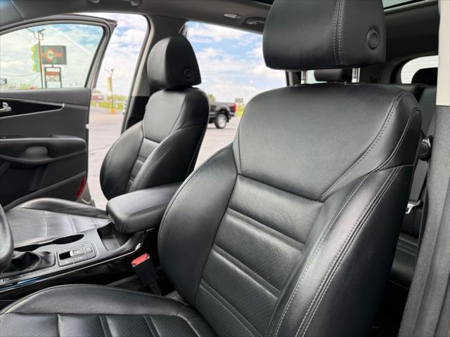 used 2019 Kia Sorento car, priced at $22,995