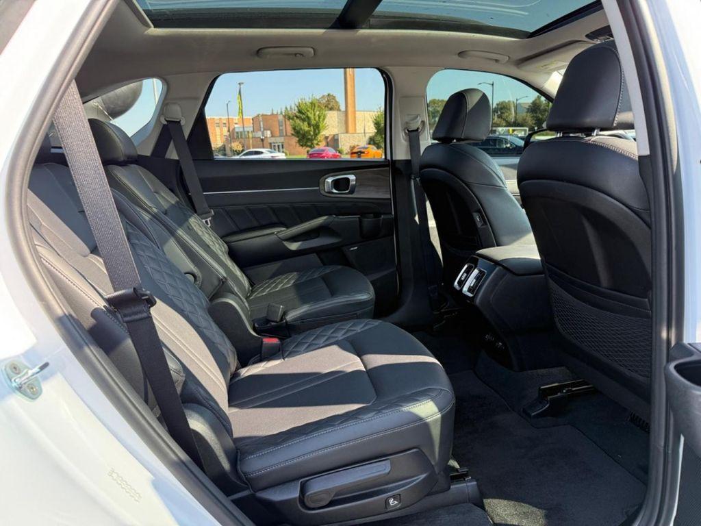 used 2022 Kia Sorento car, priced at $32,455