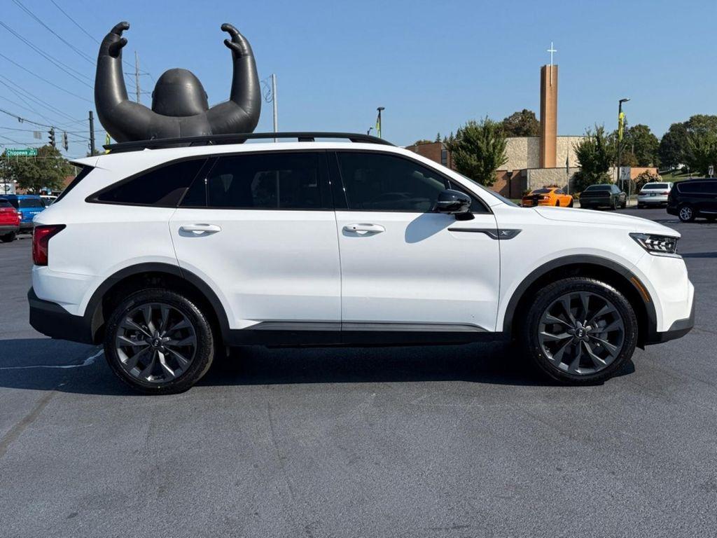 used 2022 Kia Sorento car, priced at $32,455