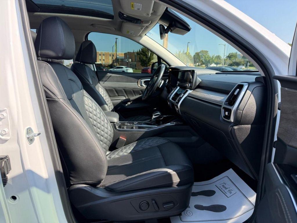 used 2022 Kia Sorento car, priced at $32,455