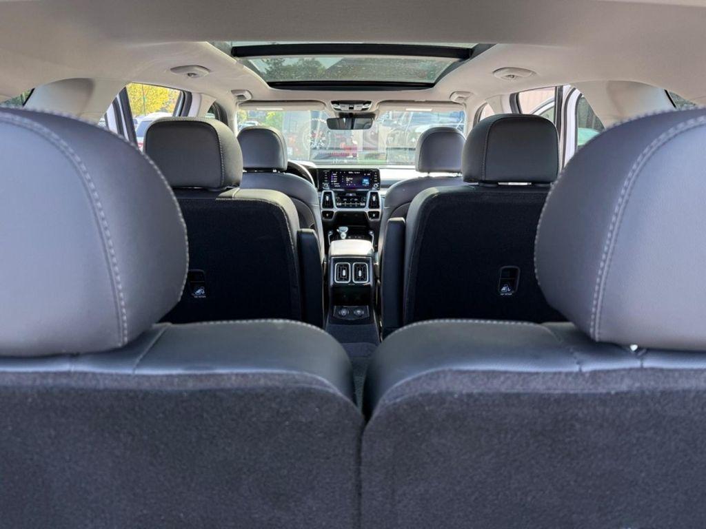 used 2022 Kia Sorento car, priced at $32,455