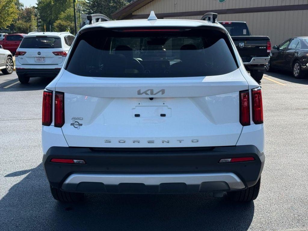 used 2022 Kia Sorento car, priced at $32,455