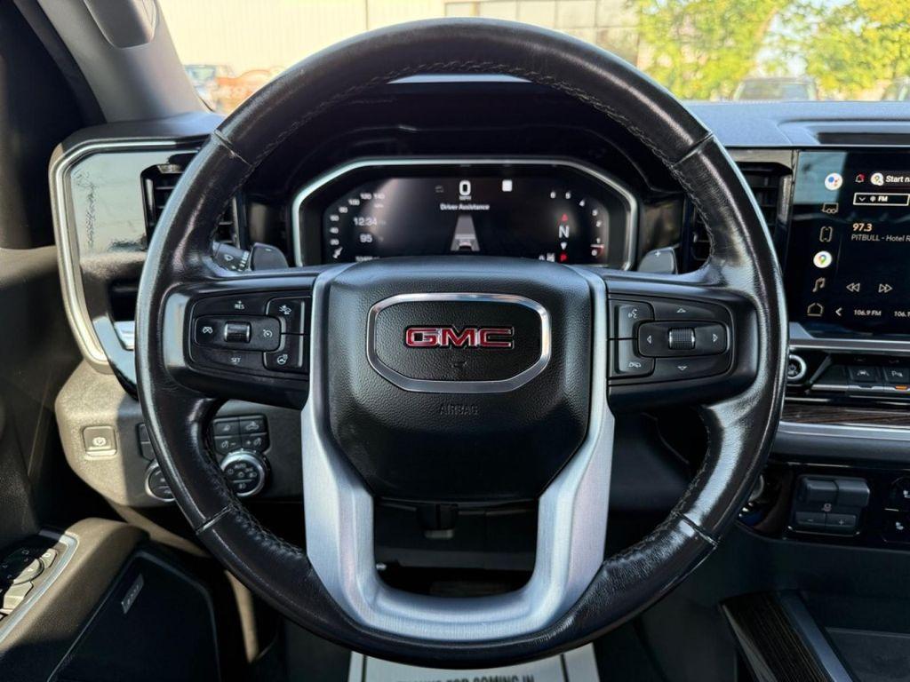used 2022 GMC Sierra 1500 car, priced at $45,388