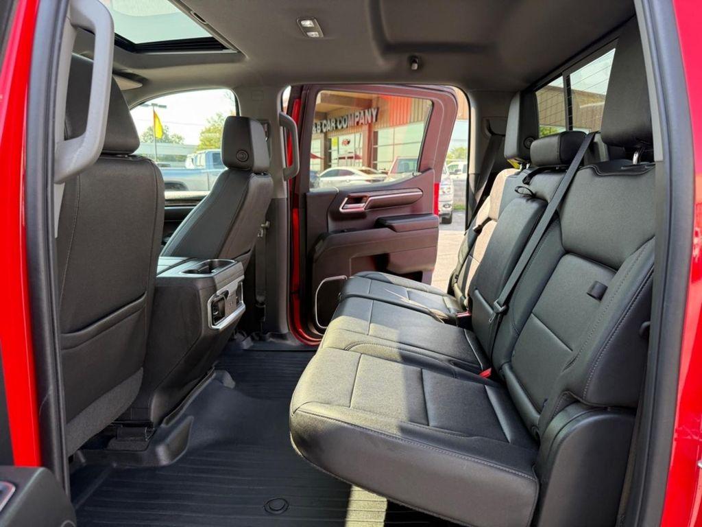 used 2022 GMC Sierra 1500 car, priced at $45,388