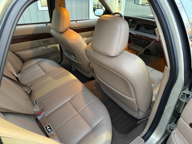 used 2004 Mercury Grand Marquis car, priced at $11,998