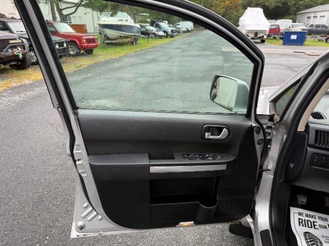 used 2011 Mitsubishi Endeavor car, priced at $8,998