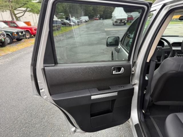 used 2011 Mitsubishi Endeavor car, priced at $8,998