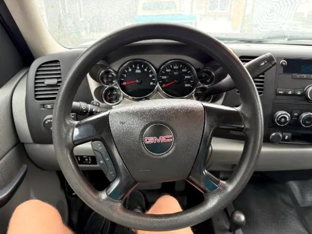 used 2013 GMC Sierra 2500 car, priced at $15,998