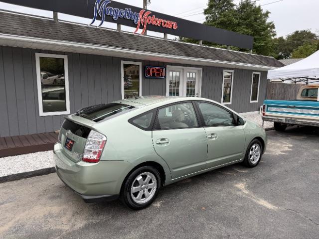 used 2007 Toyota Prius car, priced at $9,498