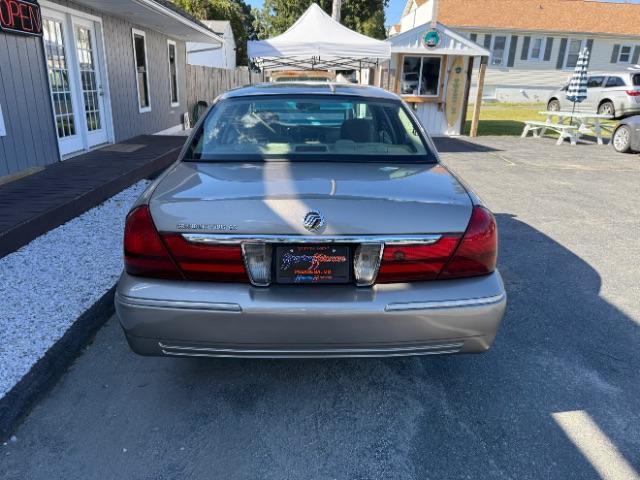 used 2004 Mercury Grand Marquis car, priced at $5,998