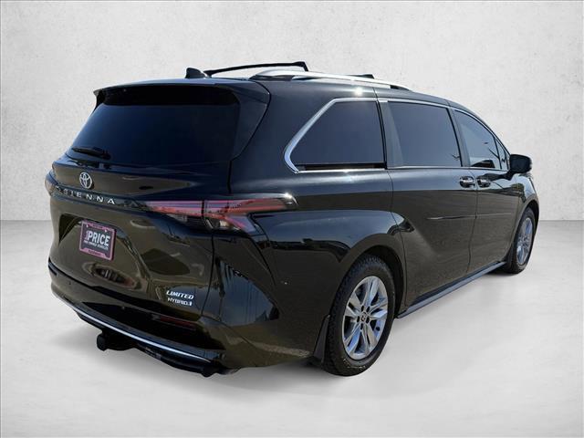 used 2022 Toyota Sienna car, priced at $34,995