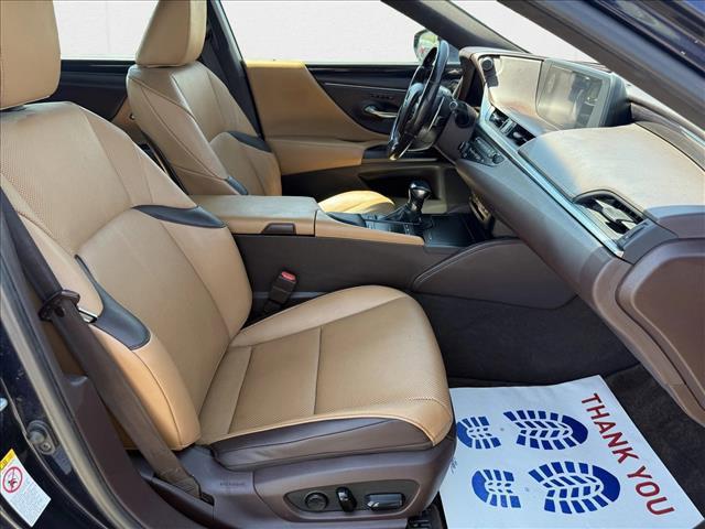 used 2019 Lexus ES 350 car, priced at $20,720