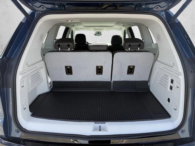 used 2024 GMC Acadia car, priced at $49,650