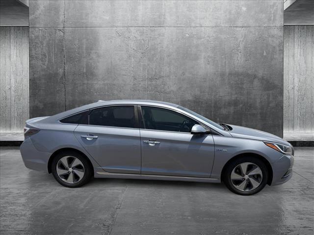 used 2016 Hyundai Sonata Hybrid car, priced at $9,995