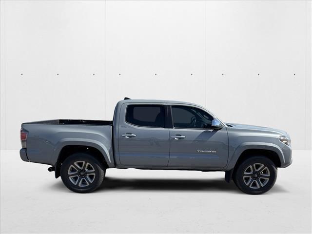 used 2018 Toyota Tacoma car, priced at $30,274
